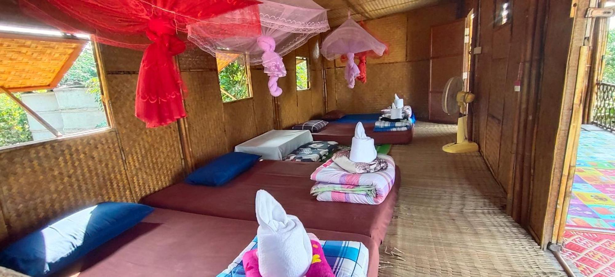 Baan 2 Dao